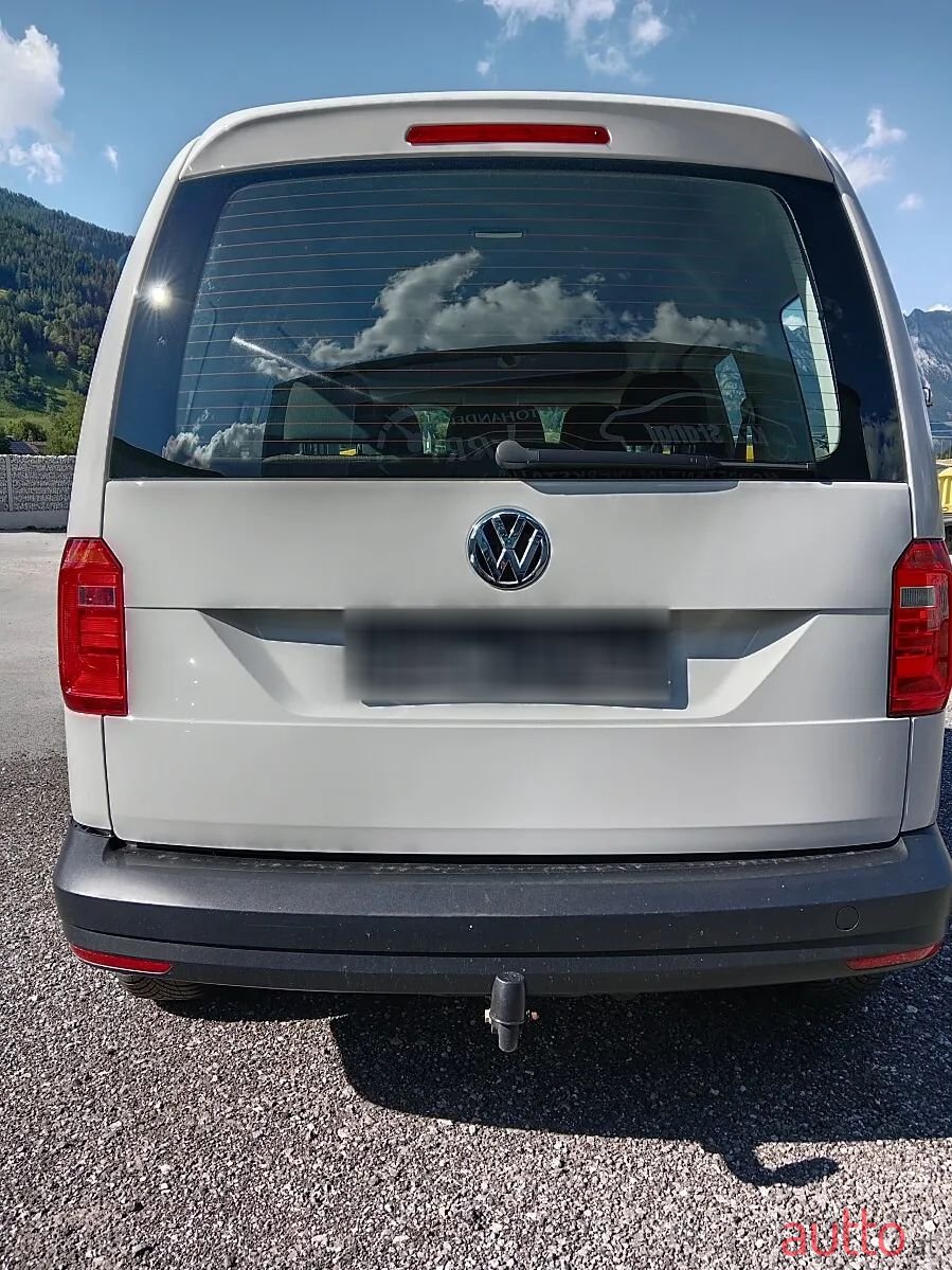 2019' Volkswagen Caddy photo #4