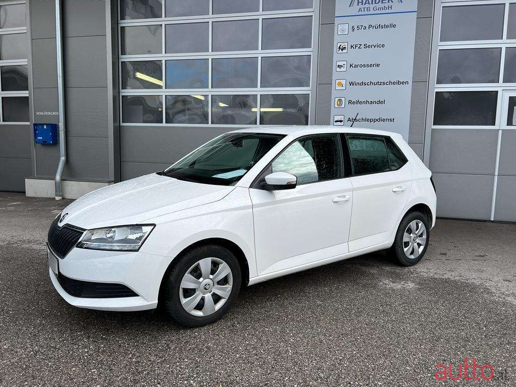 2020' Skoda Fabia photo #3