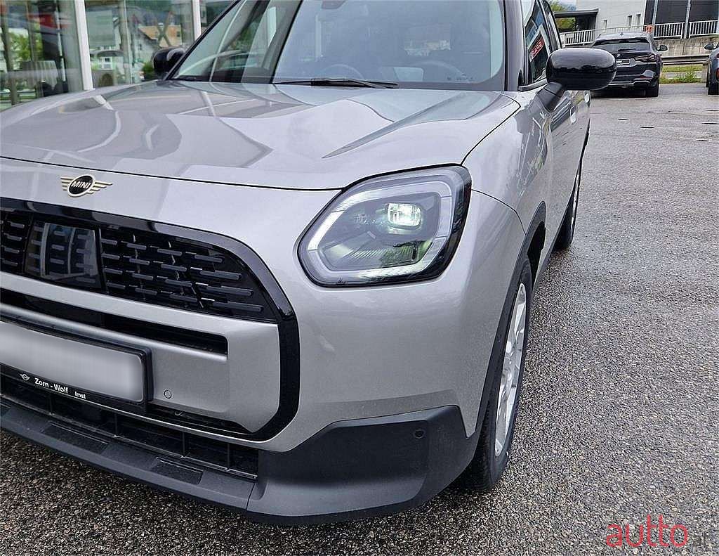 2024' MINI Countryman photo #5