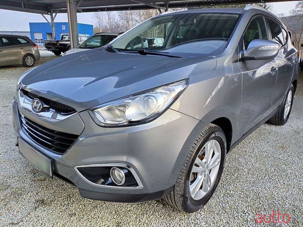 2013' Hyundai ix35 photo #1