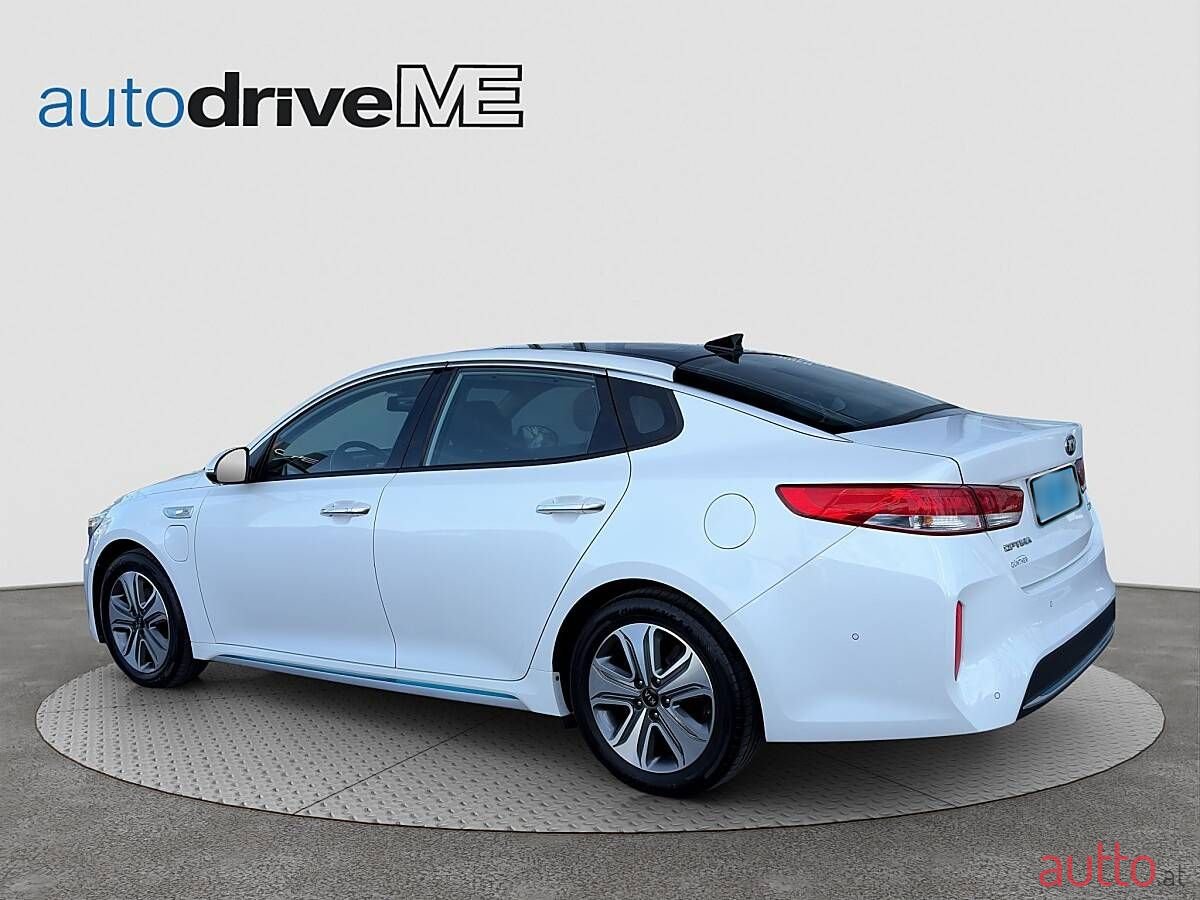 2017' Kia Optima photo #4