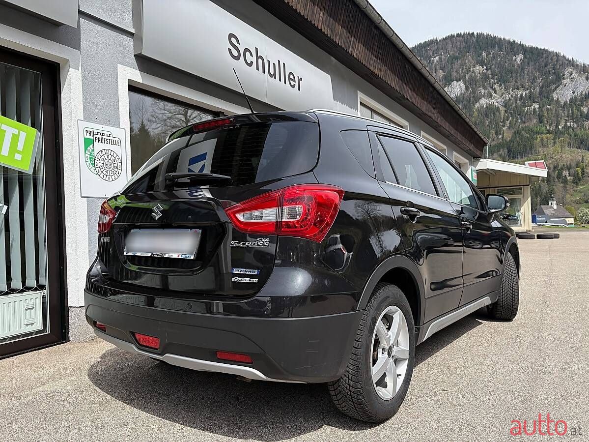2021' Suzuki SX4 S-Cross photo #4