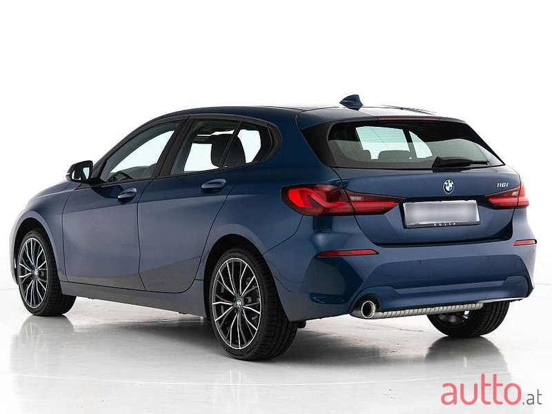 2022' BMW 1Er-Reihe photo #3