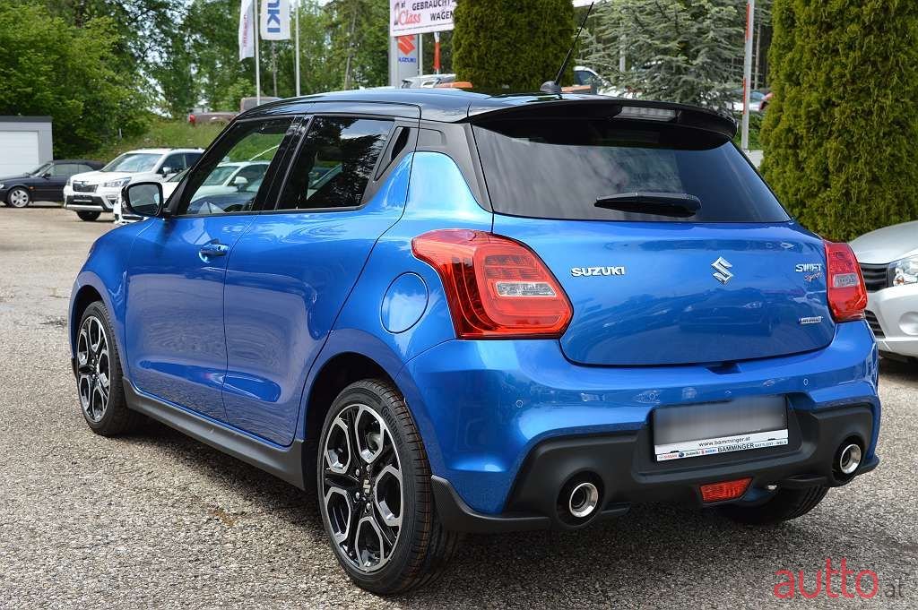 2023' Suzuki Swift photo #5