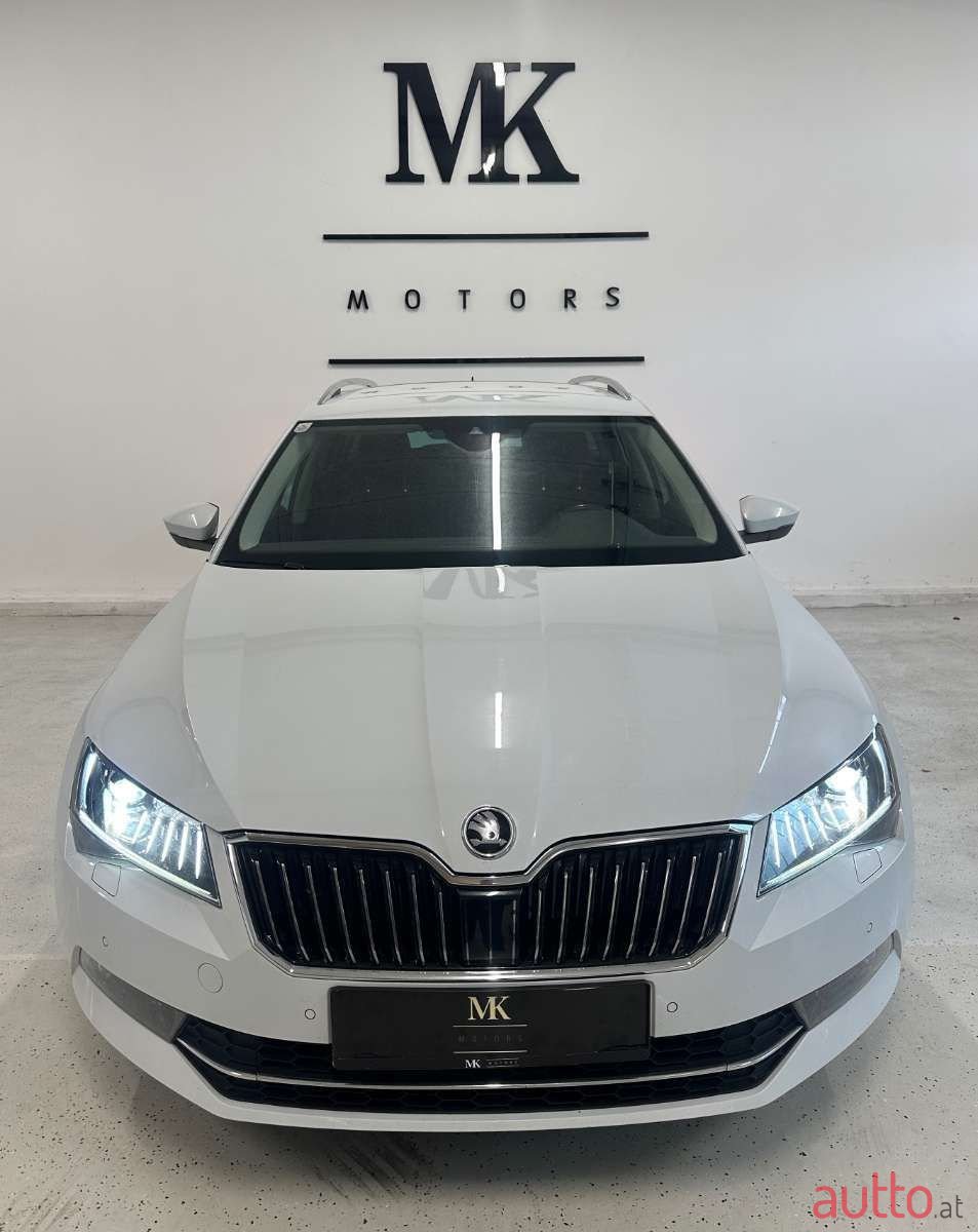 2015' Skoda Superb photo #2