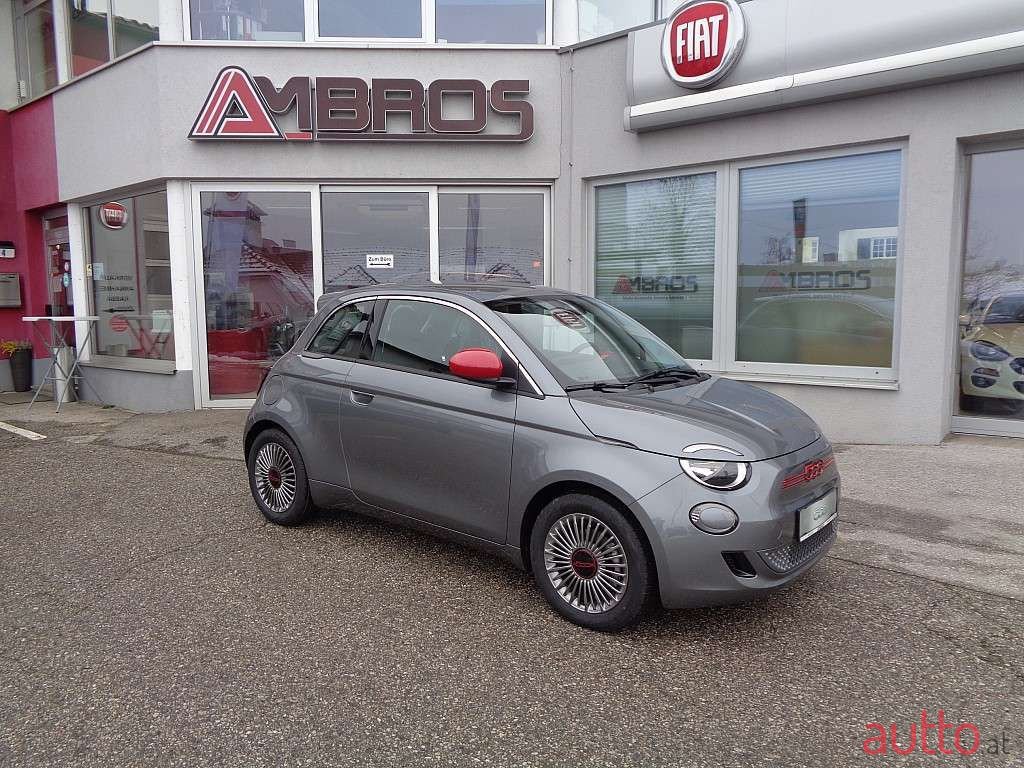 2023' Fiat 500 photo #1