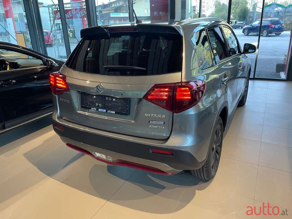 2020' Suzuki Vitara photo #3
