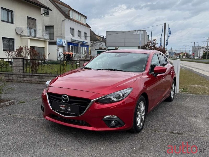 2015' Mazda Mazda3 photo #1