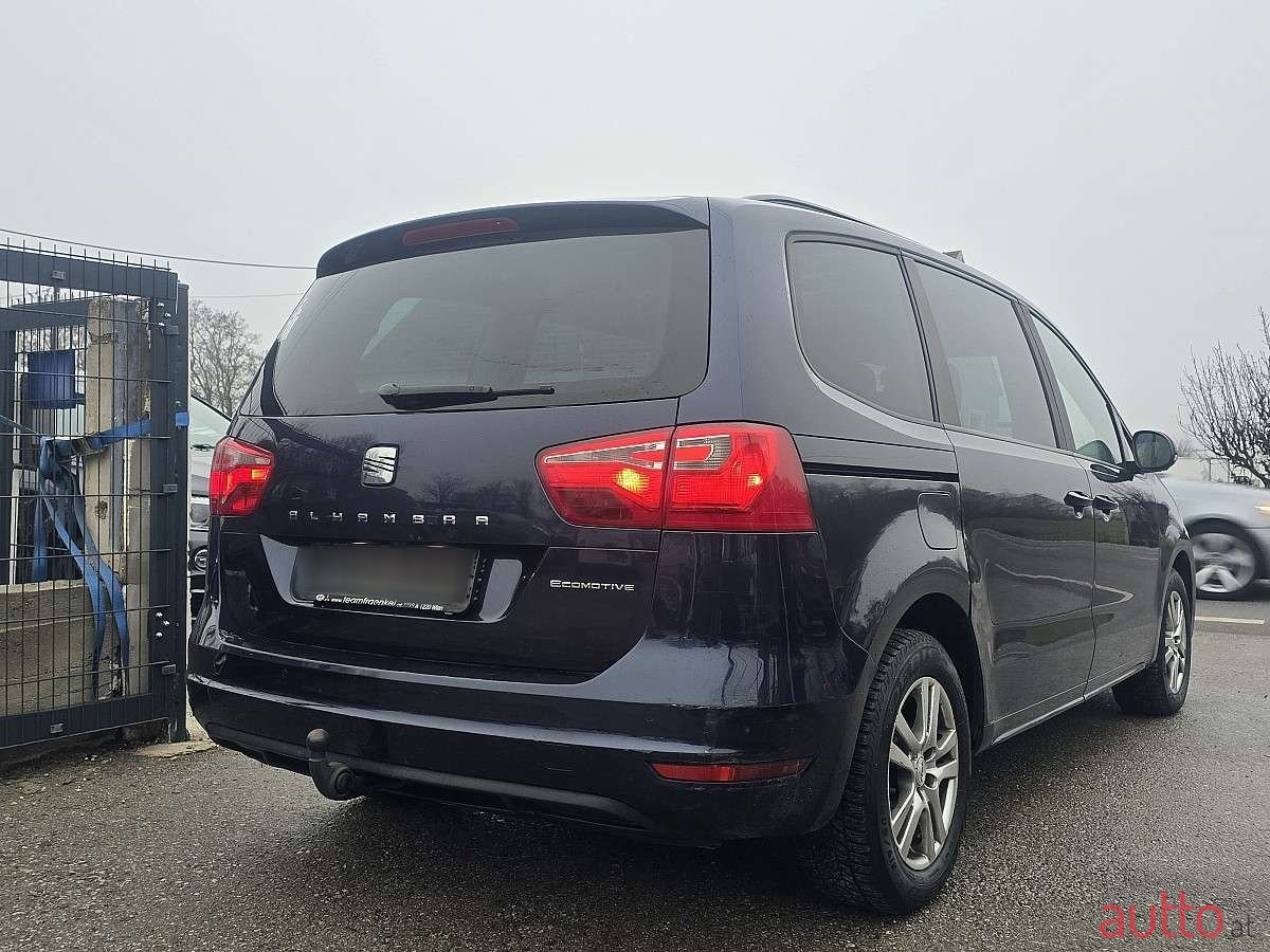 2012' SEAT Alhambra photo #5