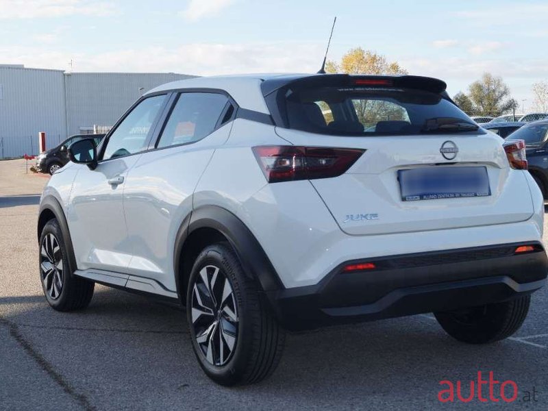 2023' Nissan Juke photo #3