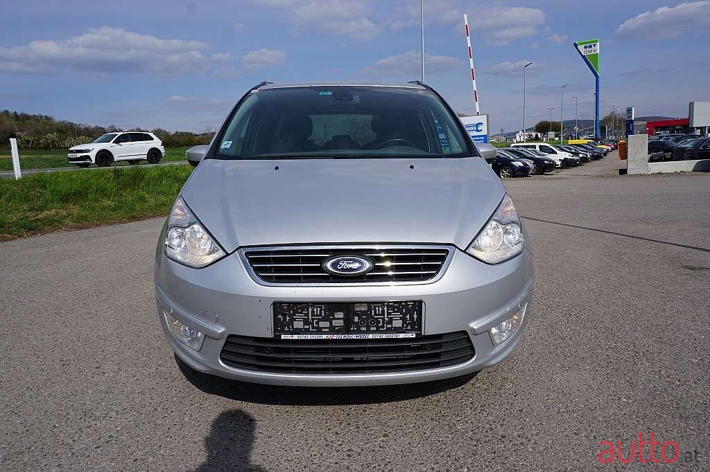 2012' Ford Galaxy photo #2