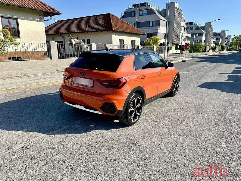 2021' Audi A1 photo #4