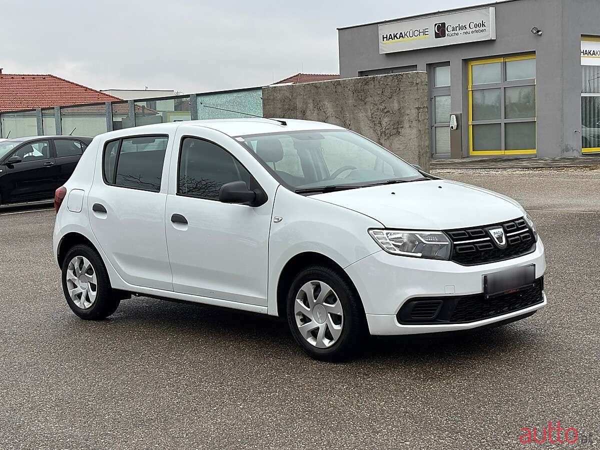 2017' Dacia Sandero photo #3