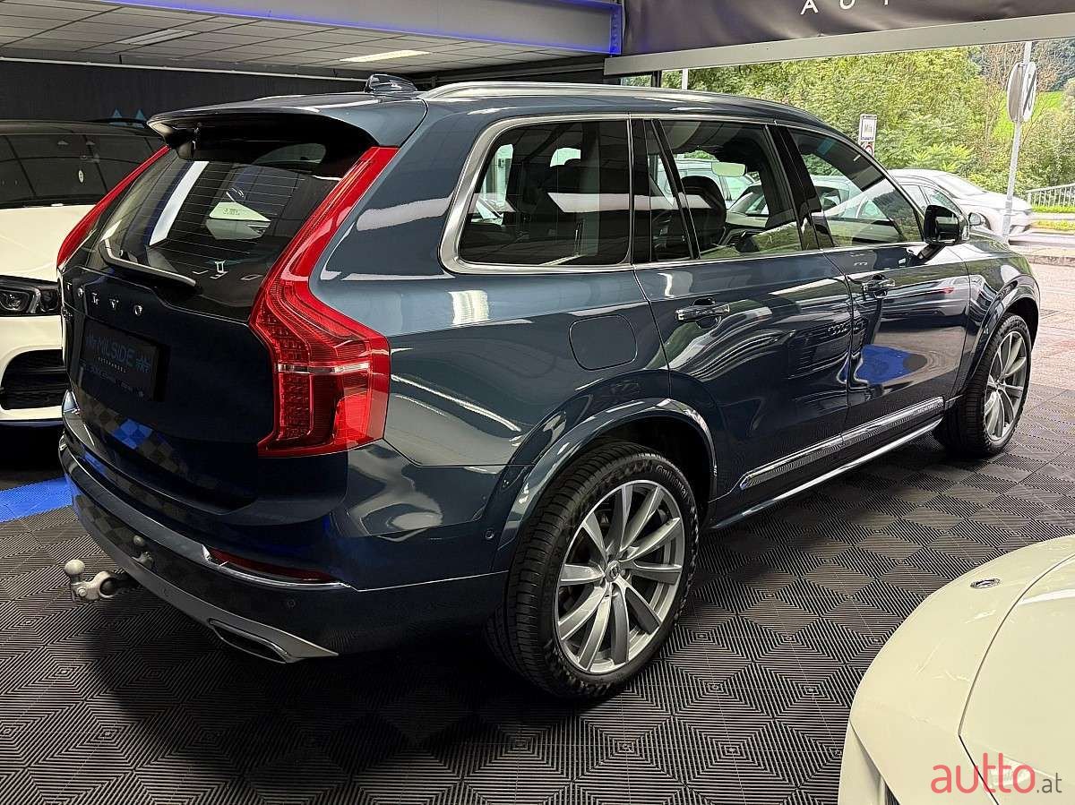 2020' Volvo XC90 photo #3