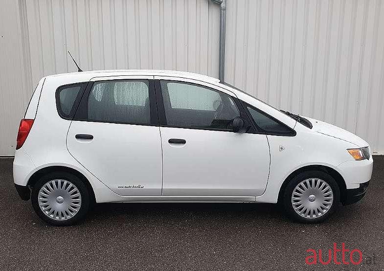 2013' Mitsubishi Colt photo #1