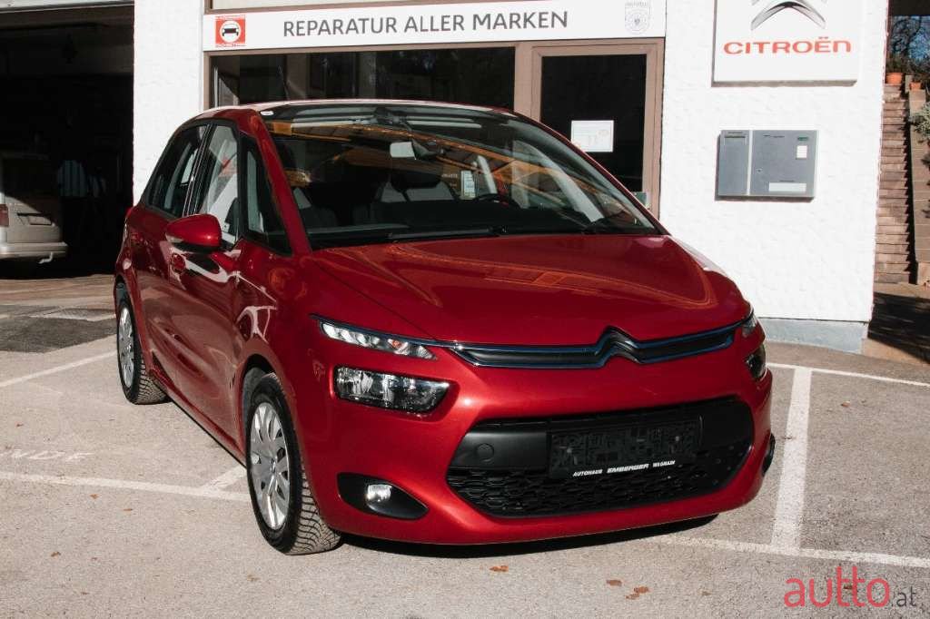 2015' Citroen C4 Picasso photo #4