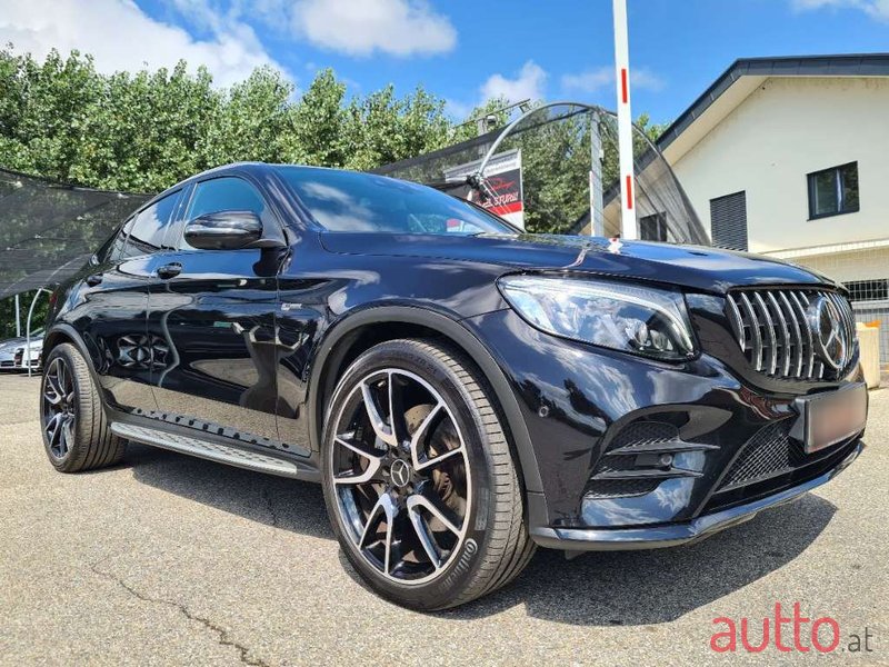 2017' Mercedes-Benz Glc-Klasse photo #2