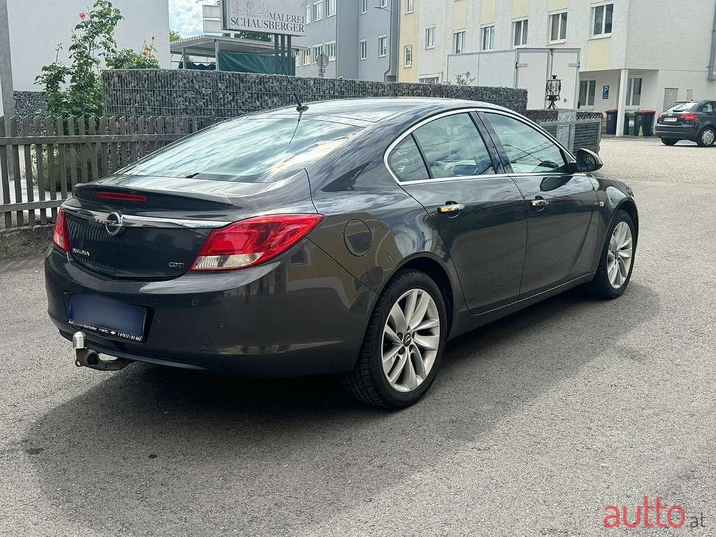 2012' Opel Insignia photo #4