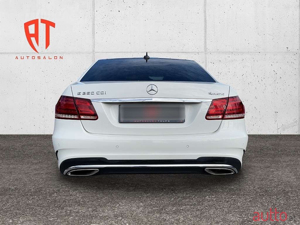 2014' Mercedes-Benz E-Klasse photo #4