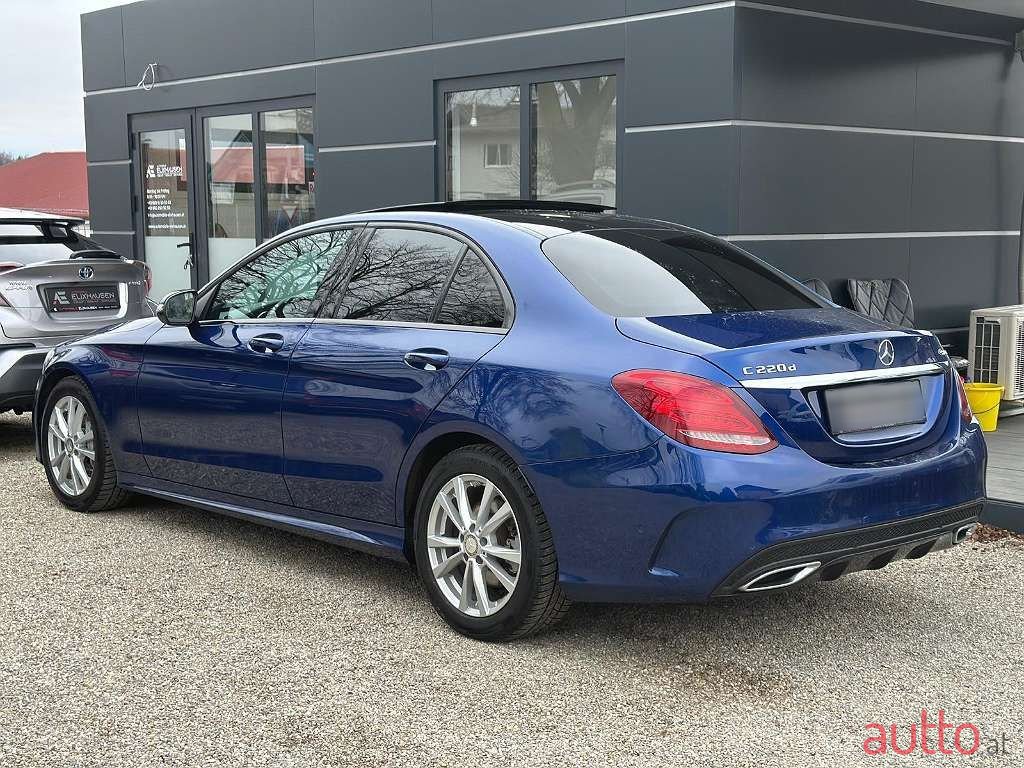 2017' Mercedes-Benz C-Klasse photo #3