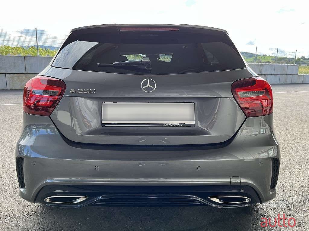 2017' Mercedes-Benz A-Klasse photo #4