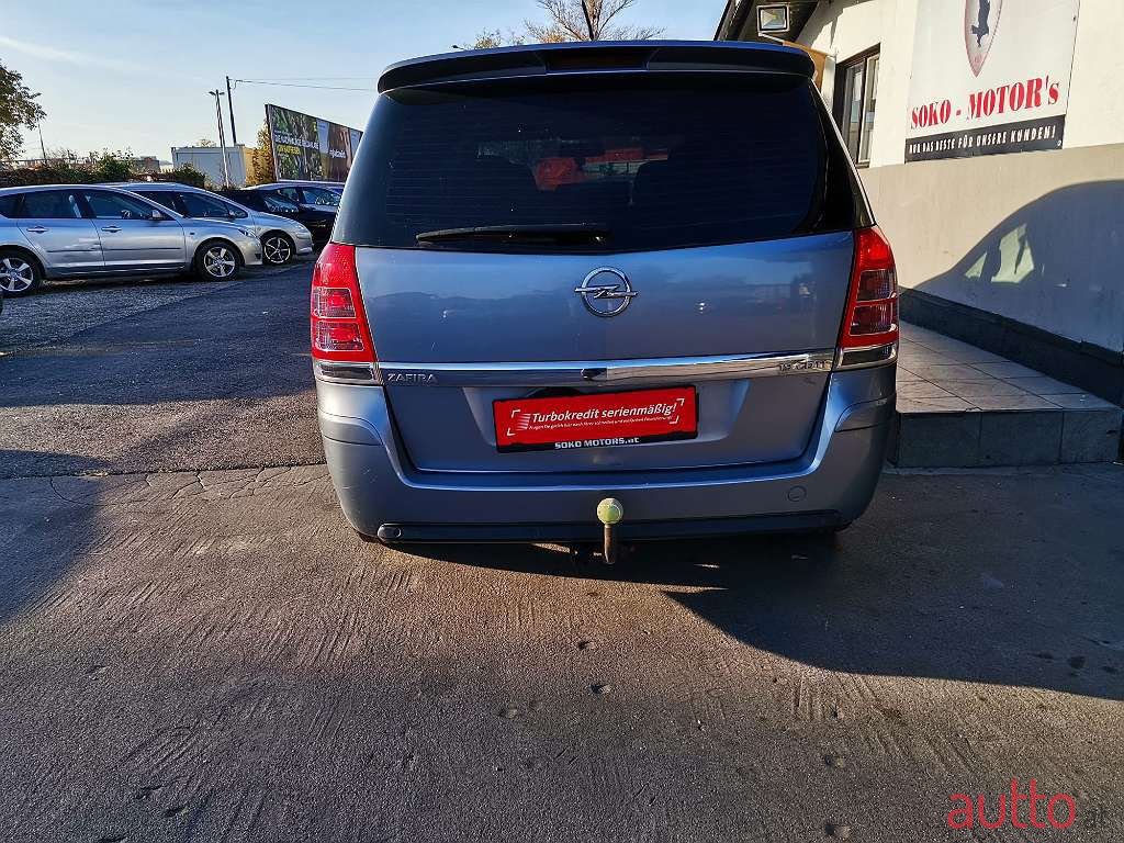 2008' Opel Zafira photo #5