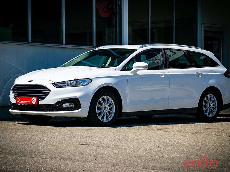 2020' Ford Mondeo photo #2