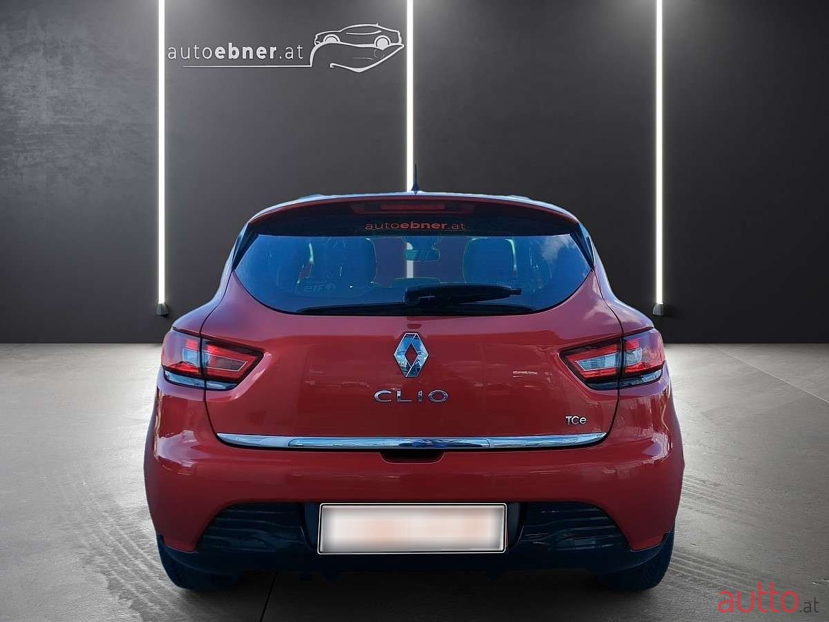 2015' Renault Clio photo #6