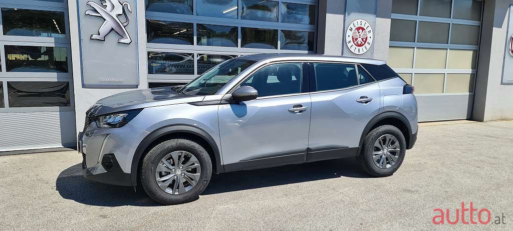 2021' Peugeot 2008 photo #3