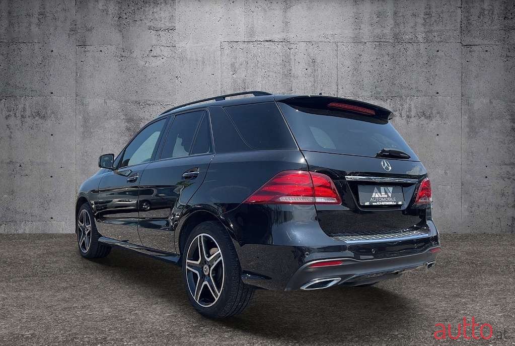 2018' Mercedes-Benz Gle-Klasse photo #3