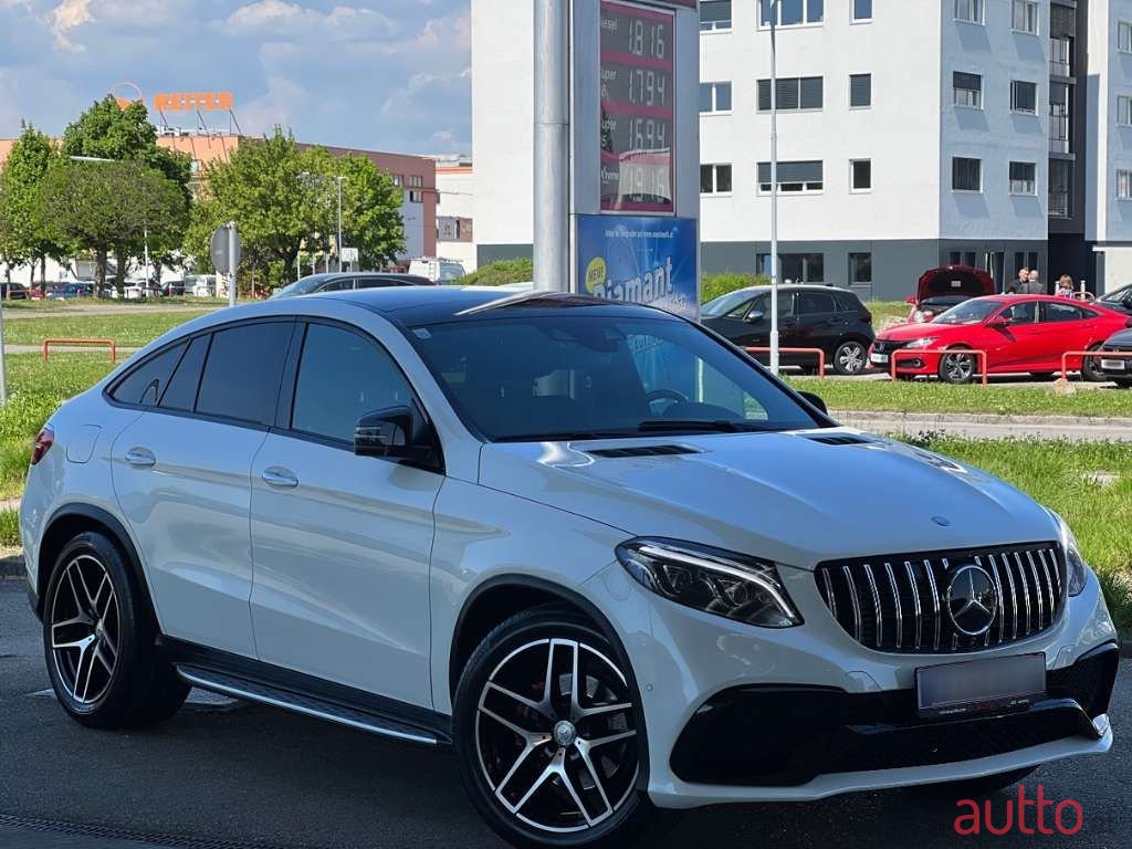 2016' Mercedes-Benz Gle-Klasse photo #1