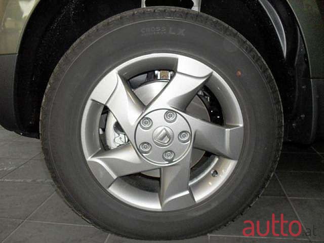 2022' Dacia Sandero photo #2