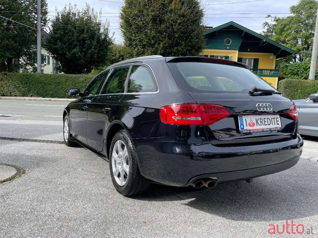 2011' Audi A4 photo #5