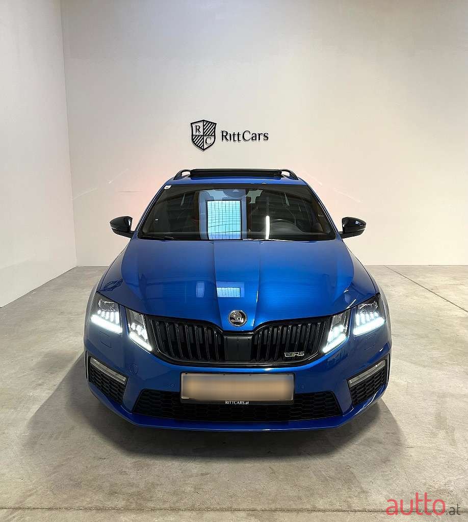 2017' Skoda Octavia photo #1