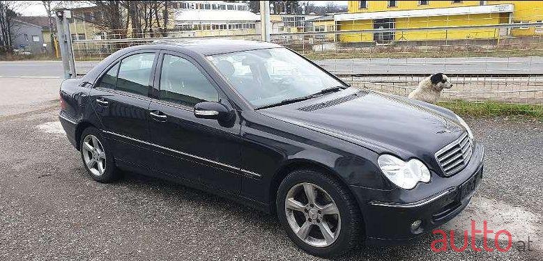 2005' Mercedes-Benz C-Klasse photo #1