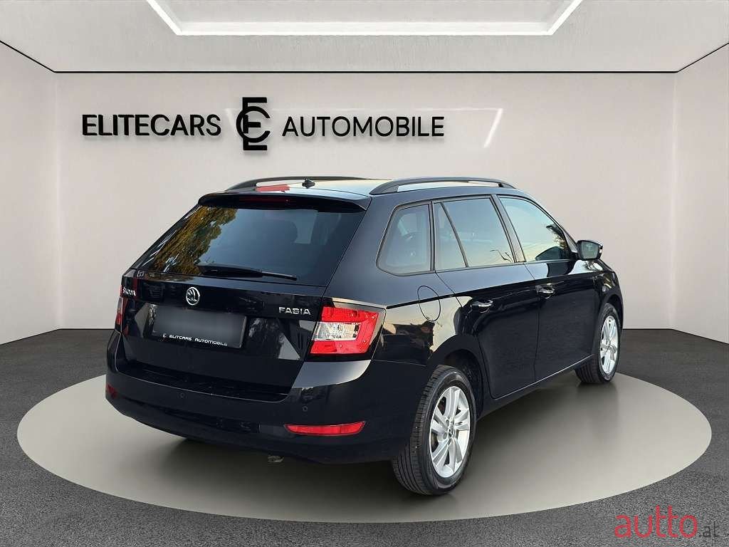 2019' Skoda Fabia photo #2