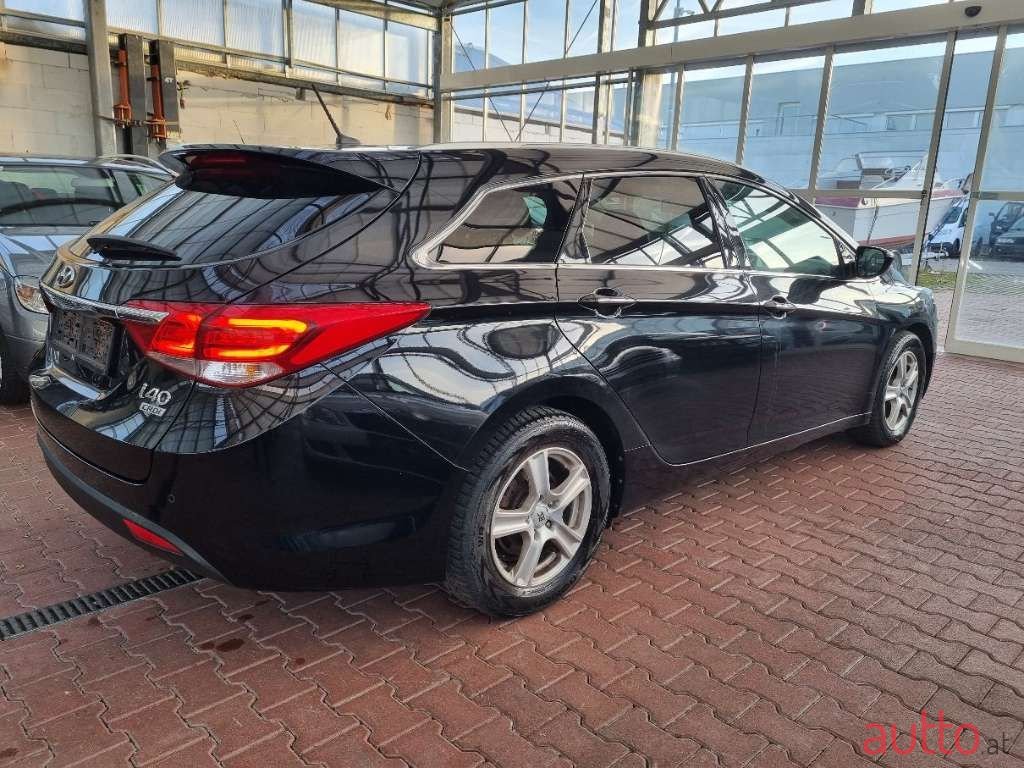 2017' Hyundai i40 photo #5