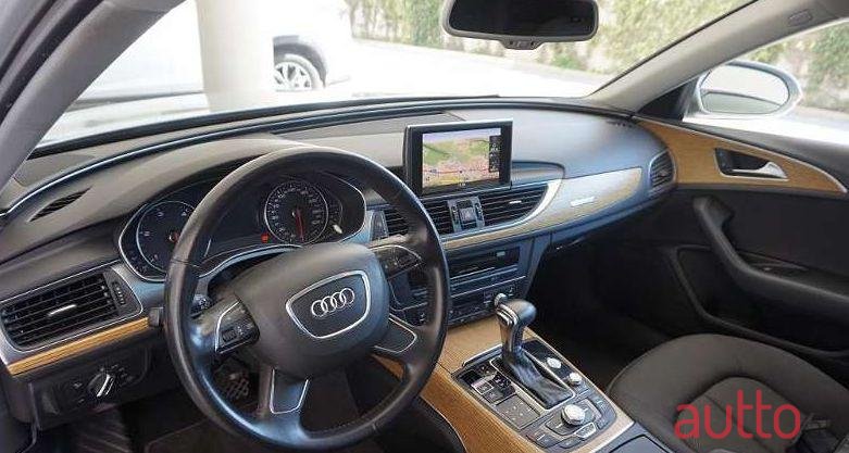 2011' Audi A6 photo #2