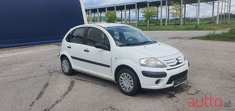 2009' Citroen C3 photo #3