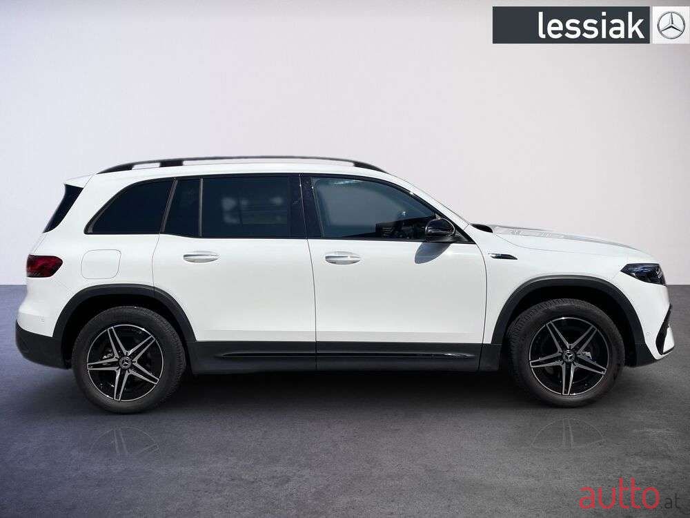 2022' Mercedes-Benz EQB photo #3