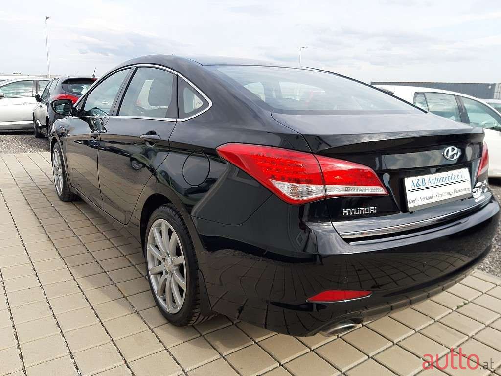 2014' Hyundai i40 photo #4