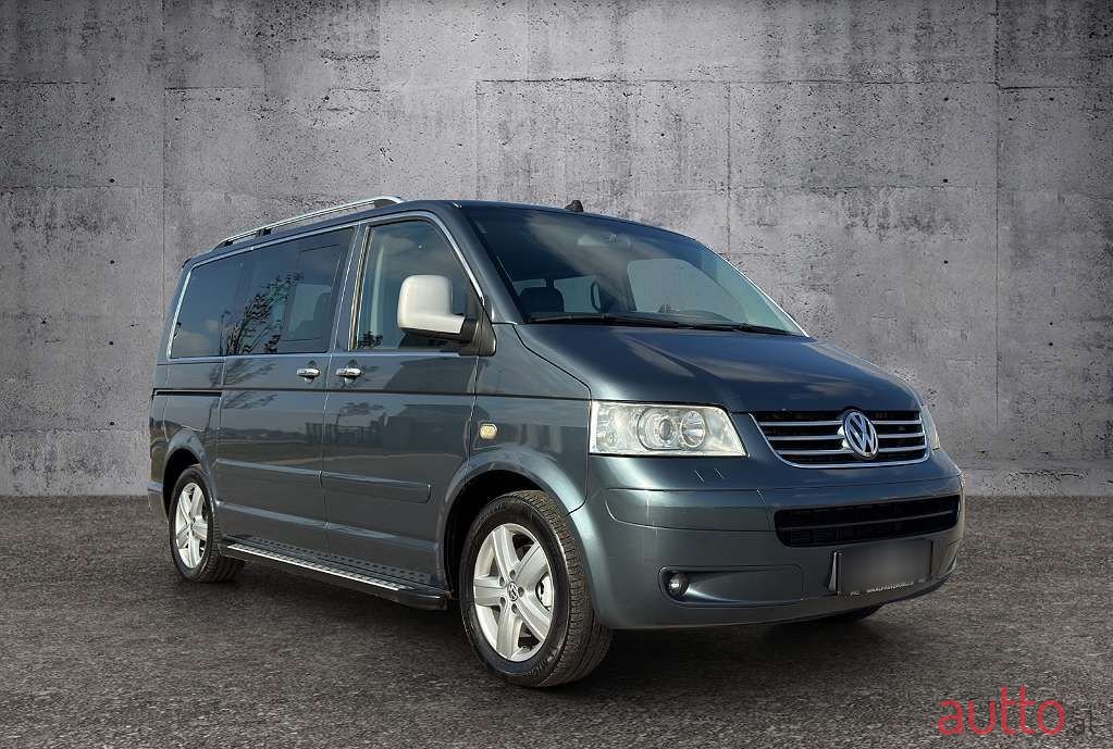 2007' Volkswagen Multivan photo #1