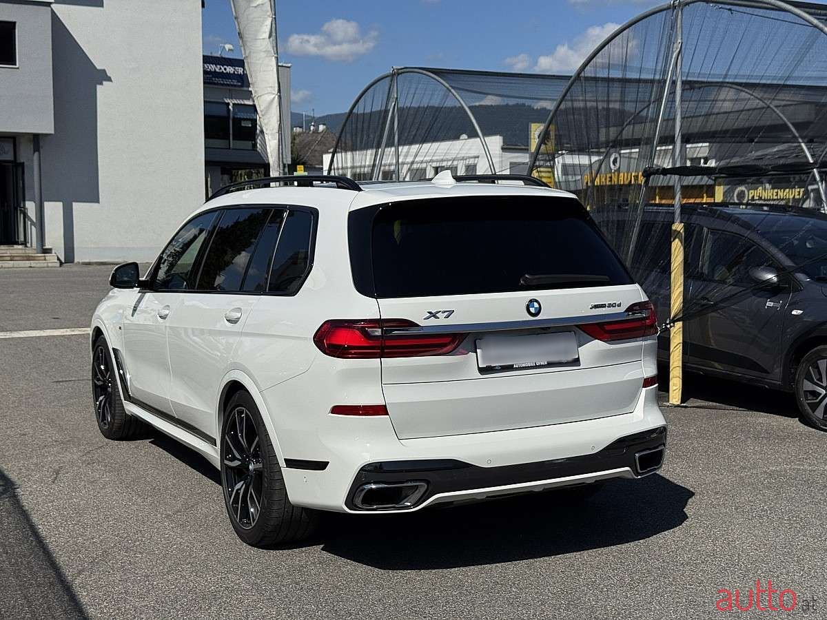 2019' BMW X7 photo #6