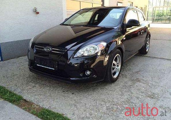 2009' Kia Ceed photo #2