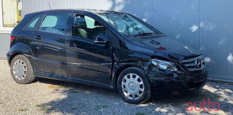 2008' Mercedes-Benz B-Klasse photo #1