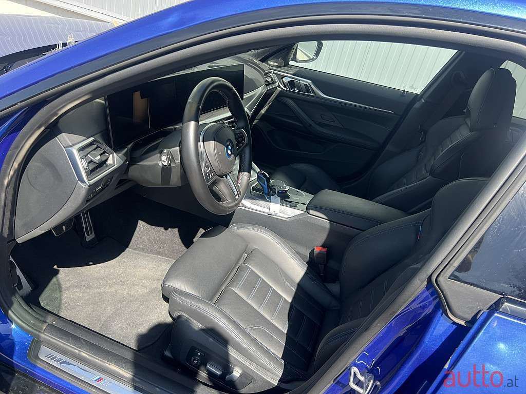 2023' BMW i4 photo #5