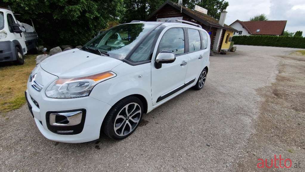 2013' Citroen C3 Picasso photo #3