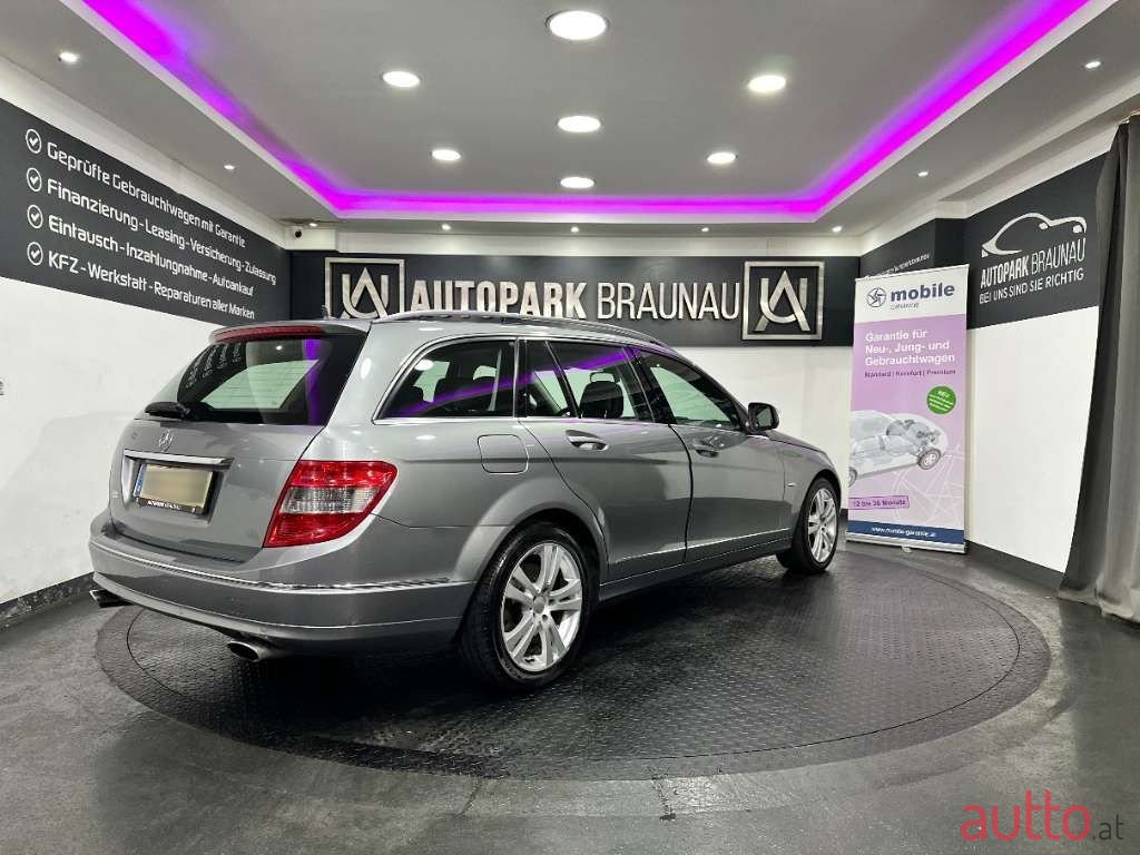 2008' Mercedes-Benz C-Klasse photo #6