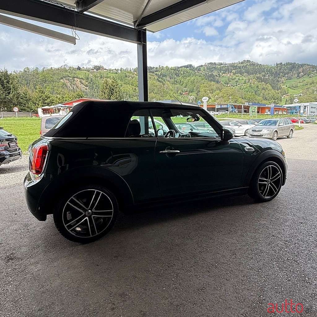 2018' MINI Cabrio photo #4