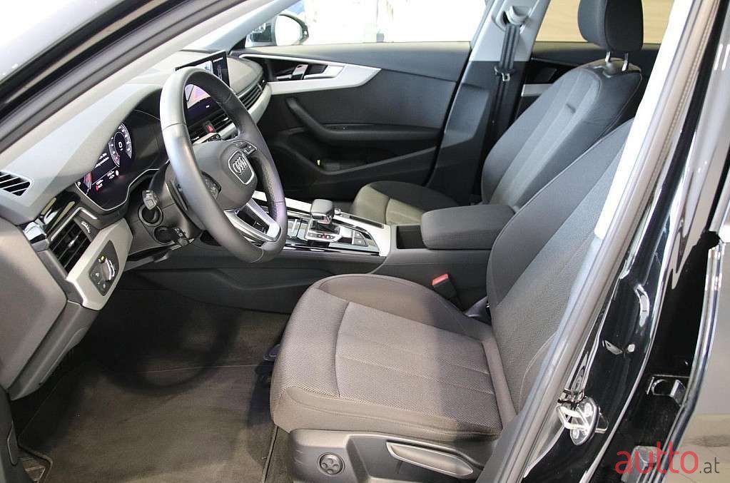 2022' Audi A4 photo #5